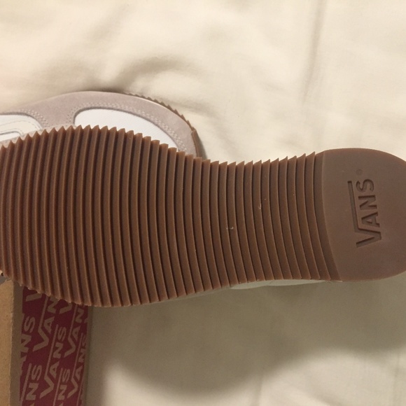 Grey and white vans - Picture 3 of 4